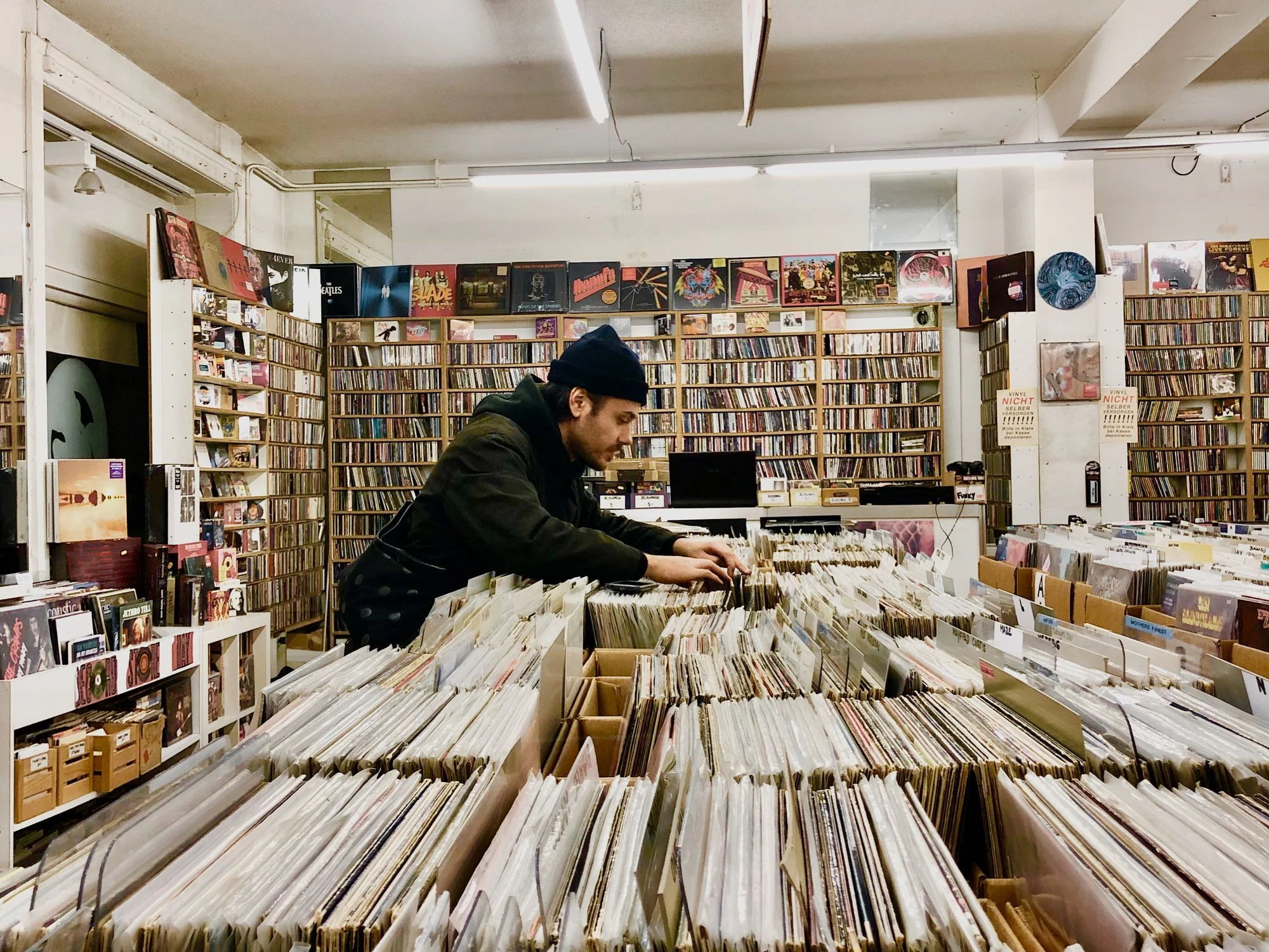 Haus vs Muzak store
